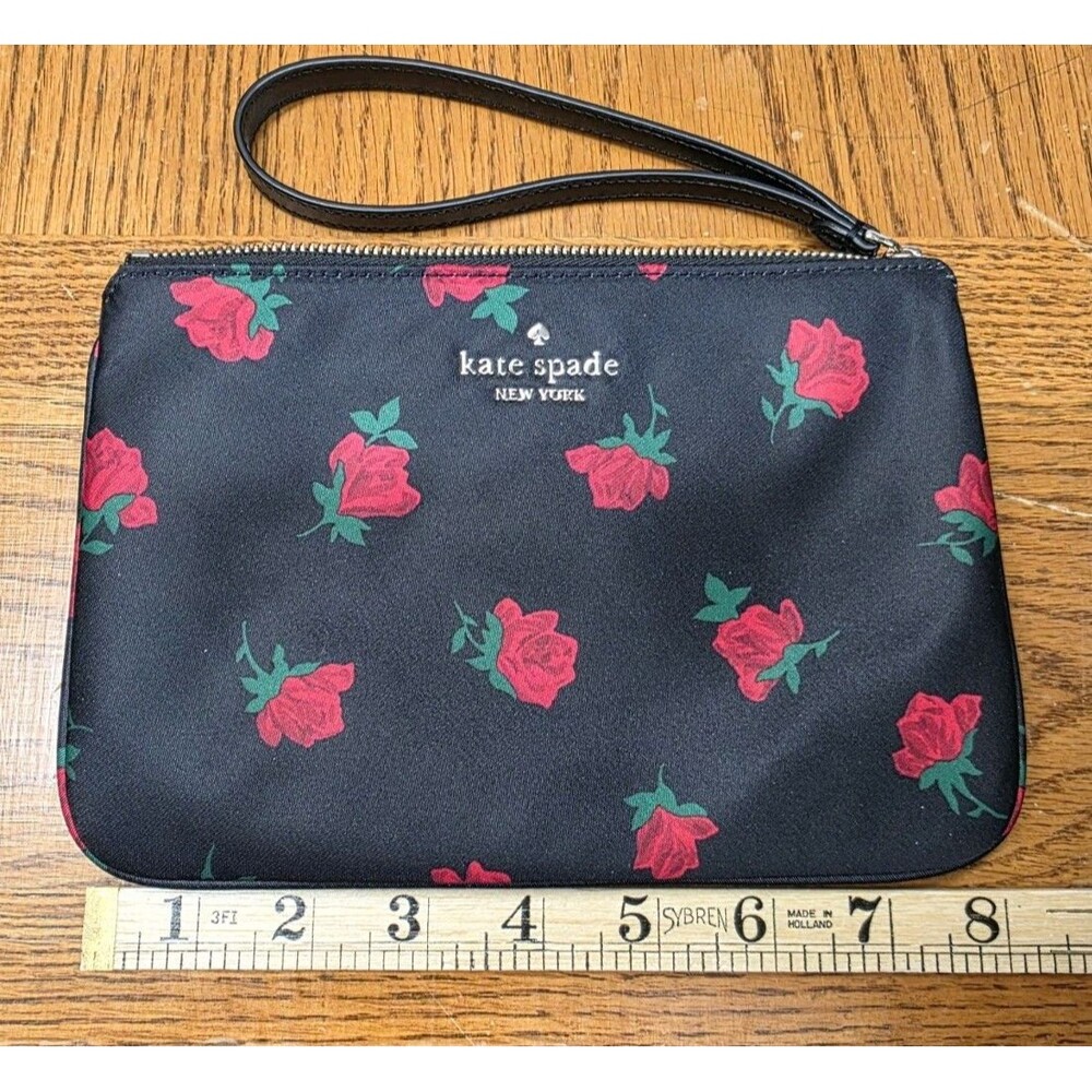 KATE SPADE Chelsea Medium Wristlet Pouch Rose Toss Print Black Red Nylon KE615